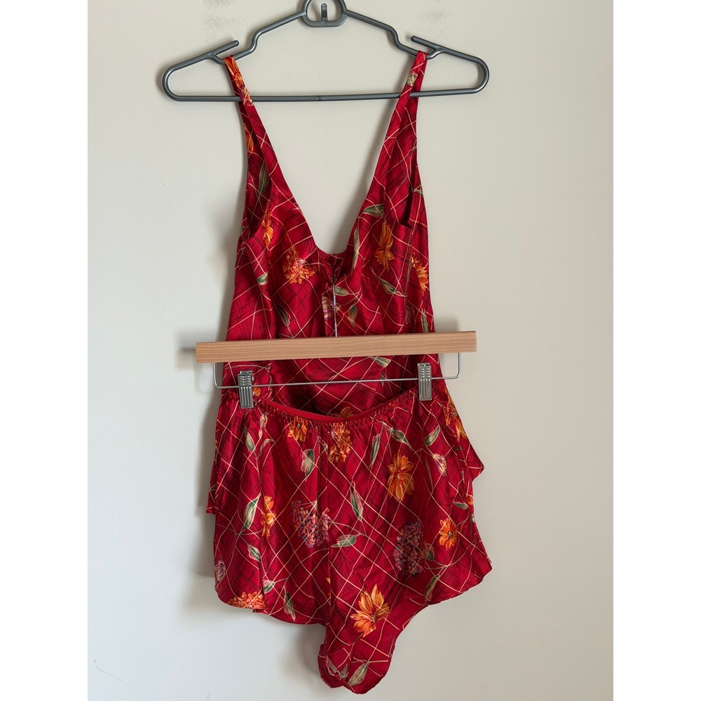 Vintage Victoria Secret 100% Silk Camisole Tap Shorts Set NEW Womens M Red